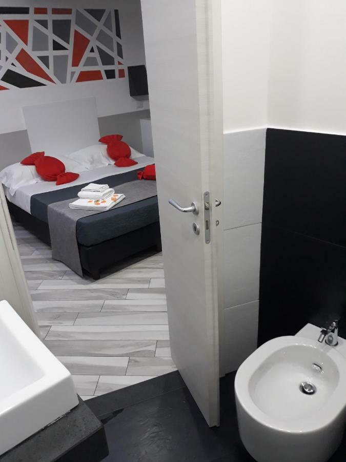 Il Diamante Bed & Breakfast โครโตเน ภายนอก รูปภาพ